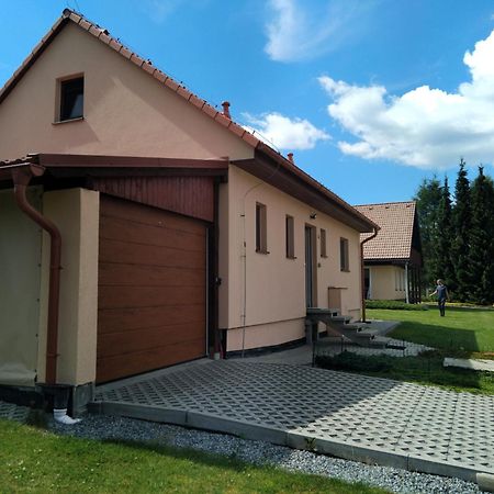 Nová Pec Domecek Se Sluncemヴィラ エクステリア 写真
